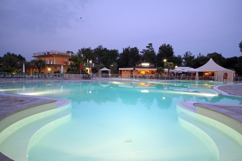 Camping Baia Verde Manerba del Garda Extérieur photo