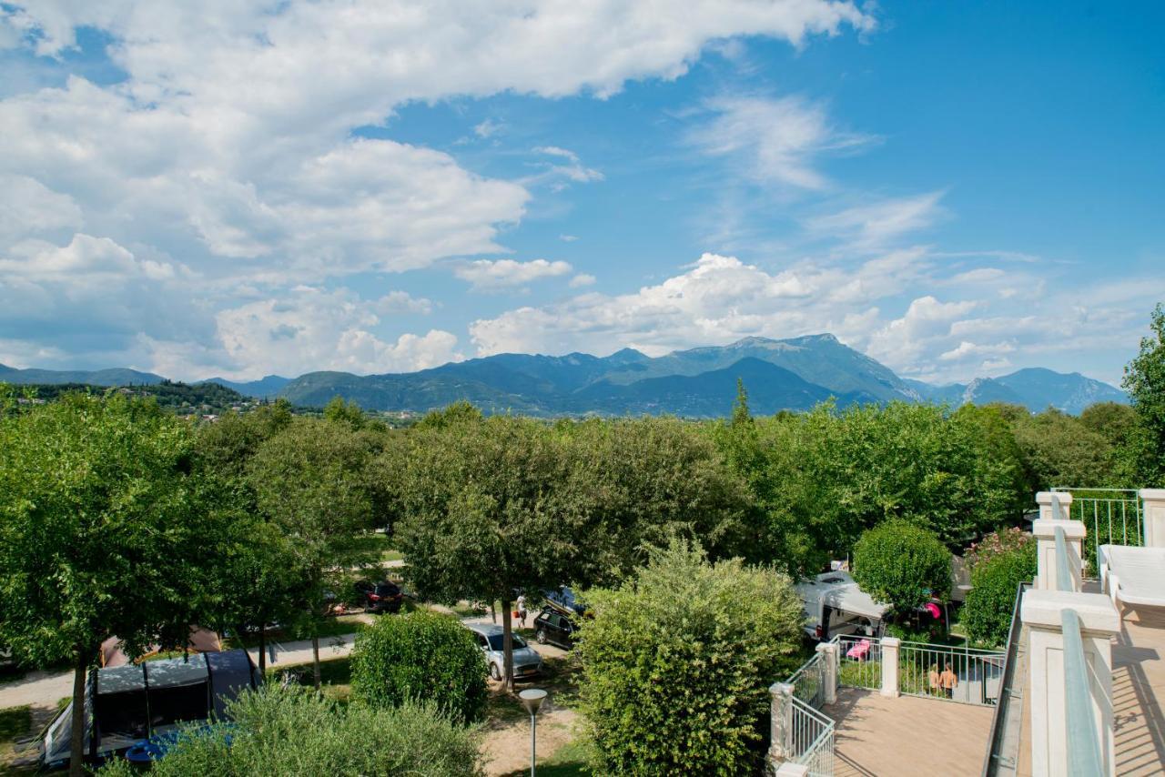 Camping Baia Verde Manerba del Garda Extérieur photo