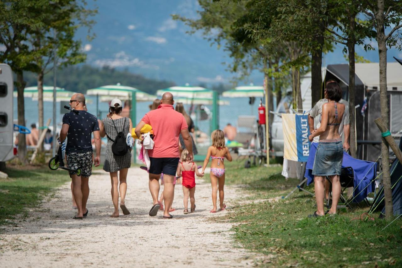 Camping Baia Verde Manerba del Garda Extérieur photo